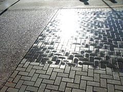Permeable Pavers wet